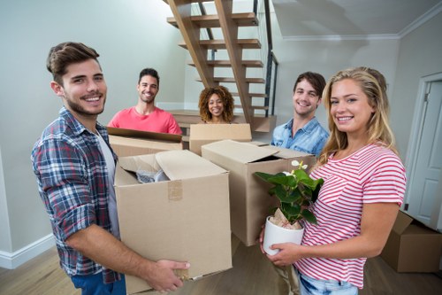 Man and van vehicle serving Eastham residential moves